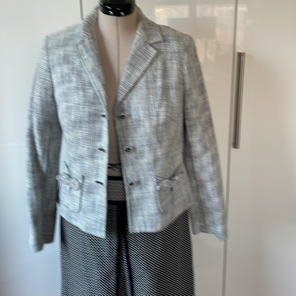 Sigrid Olsen Suite Jacket & Skirt in White/Black Size-12 - Picture 9 of 11